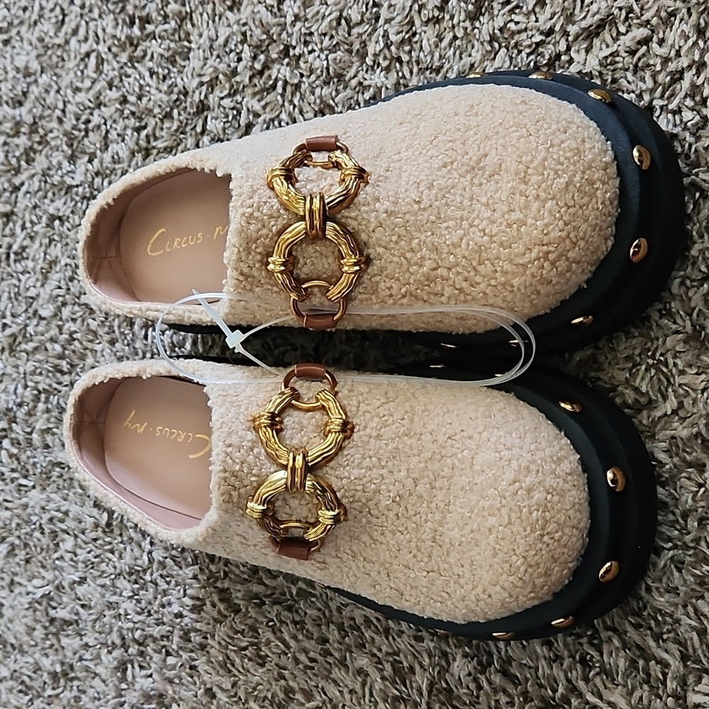 Circus New York Women's Annie